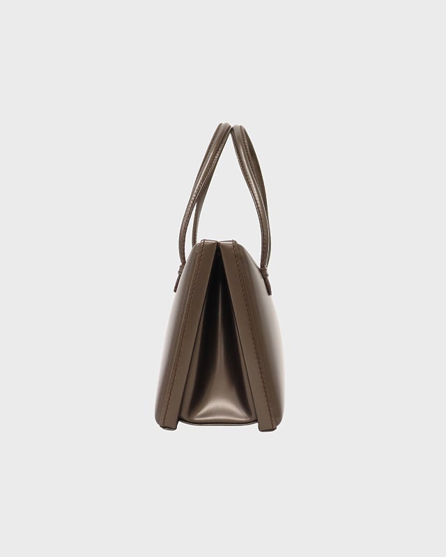 LOEWE ロゴ刻印レザーミニハンドバッグ | Hedy