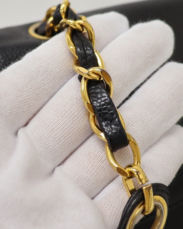 CHANEL キャビアスキンターンロックチェーンショルダーバッグ | Hedy
