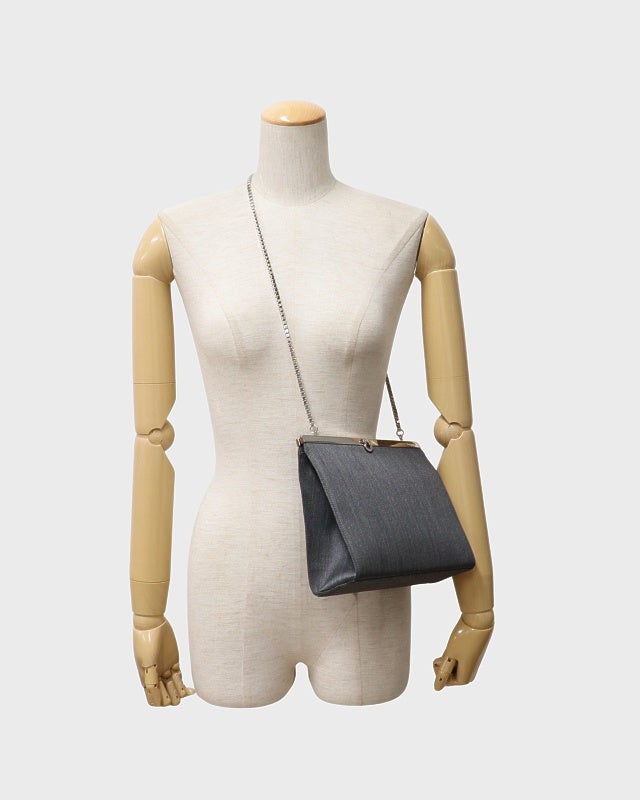 Ferragamo ガンチーニ金具チェーンショルダーバッグ | Hedy