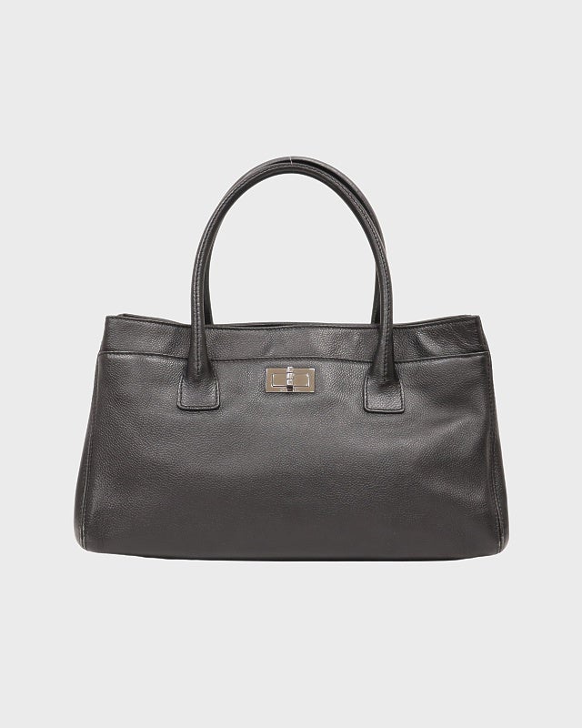 【極美品】CHANEL ノベルティトートバッグ アイボリー/ブラック♡ CHANEL（シャネル）トートバッグ | 【公式】ヴィンテージショップHedy