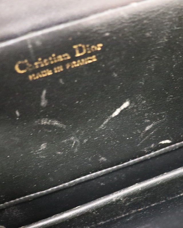 DIOR ロゴ金具チェーンショルダーバッグ | Hedy