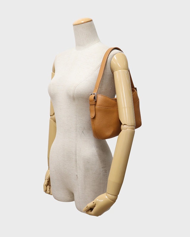 LOEWE ロゴ刻印ワンショルダーバッグ | Hedy