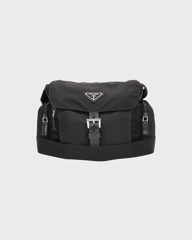 PRADA 三角ロゴ金具ナイロンショルダーバッグ | Hedy