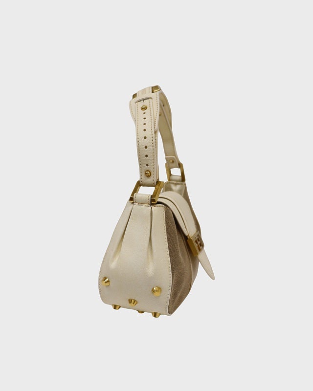 FENDI ズッカ柄キャンバスレザースタッズワンショルダーバッグ | Hedy