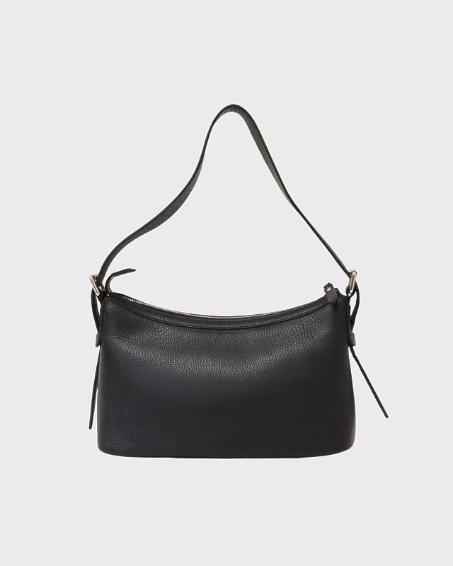 BURBERRY ロゴ刻印レザーワンショルダーバッグ | Hedy