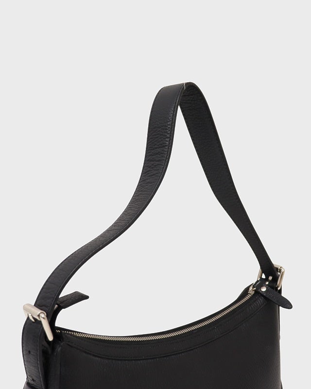 BURBERRY ロゴ刻印レザーワンショルダーバッグ | Hedy