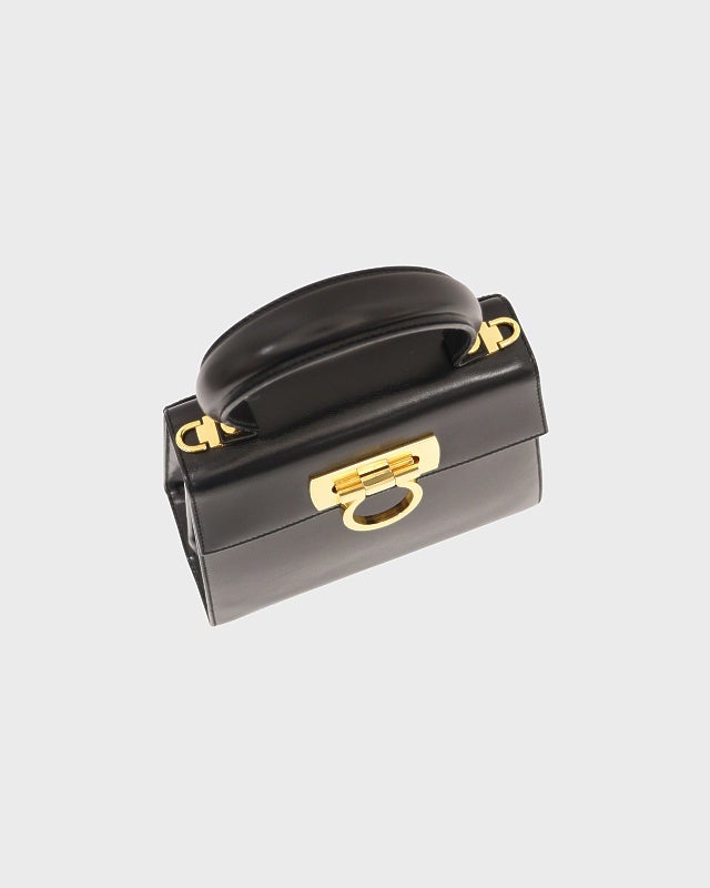 【超超レア】Ferragamo ガンチーニ金具　ショルダーバッグ Ferragamo ガンチーニ金具2Wayバッグ | Hedy