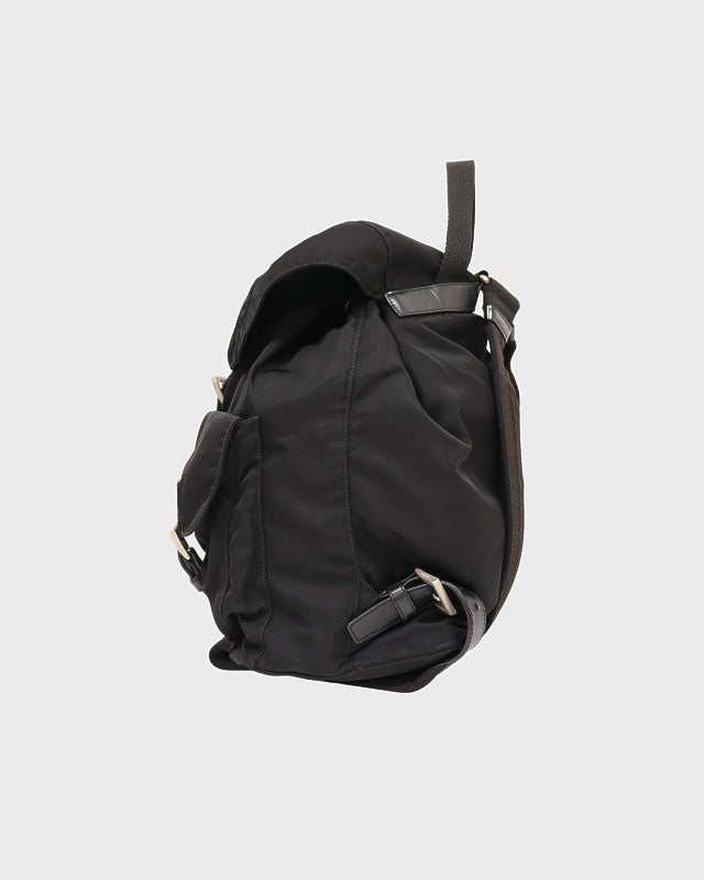 PRADA 三角ロゴ金具ナイロンリュック | Hedy
