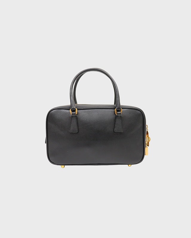 PRADA ロゴ刻印レザーハンドバッグ | Hedy