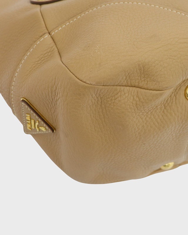PRADA ロゴ金具レザーハンドバッグ | Hedy