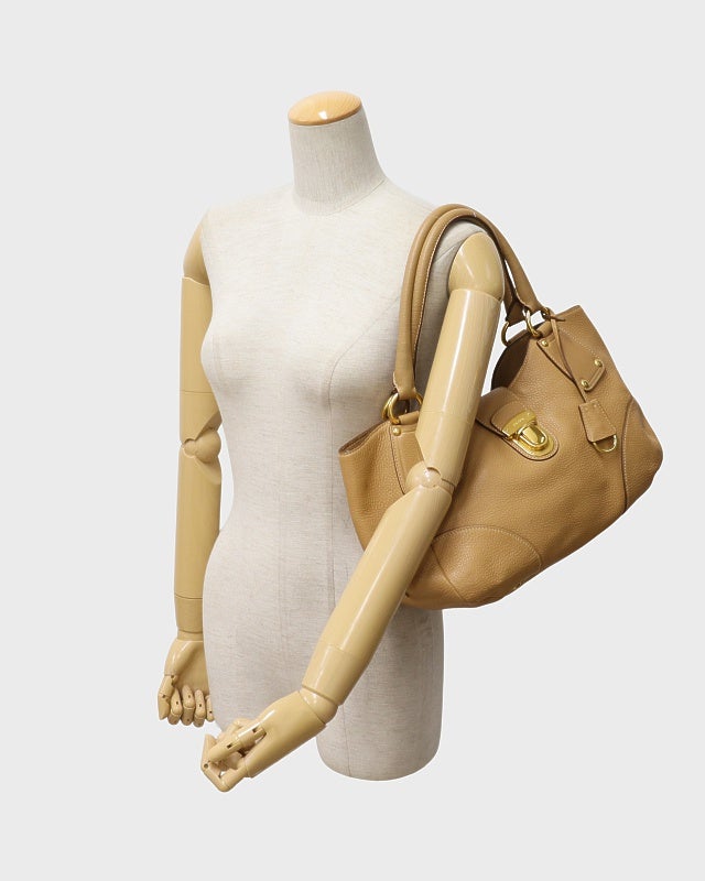 PRADA ロゴ金具レザーハンドバッグ | Hedy