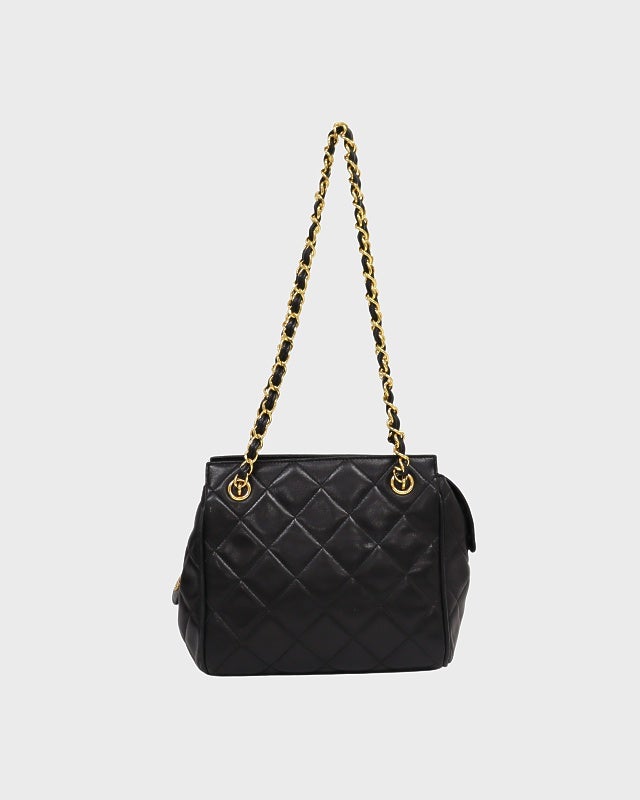 CHANEL マトラッセラムスキンチェーンショルダーバッグ | Hedy
