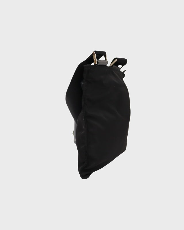 PRADA 三角ロゴ金具ナイロンショルダーバッグ | Hedy