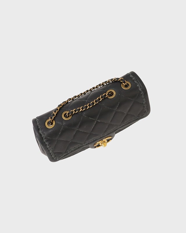 CHANEL マトラッセターンロックチェーンショルダーバッグ | Hedy