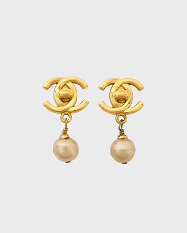 CHANEL COCOターンロックパールイヤリング | Hedy