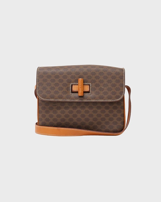 CELINE マカダム柄ロゴ金具ショルダーバッグ | Hedy