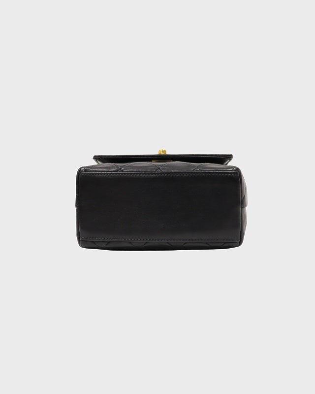 CHANEL マトラッセラムスキンハンドバッグ | Hedy
