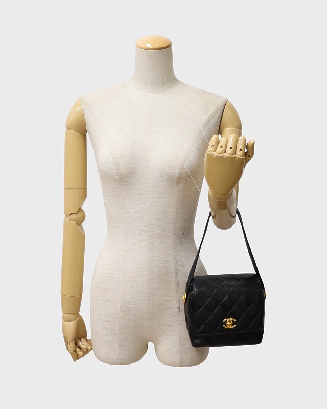 CHANEL マトラッセラムスキンハンドバッグ | Hedy