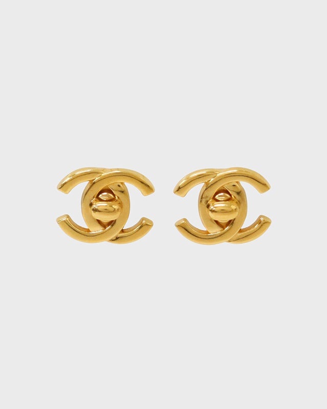 CHANEL COCOターンロックイヤリング | Hedy