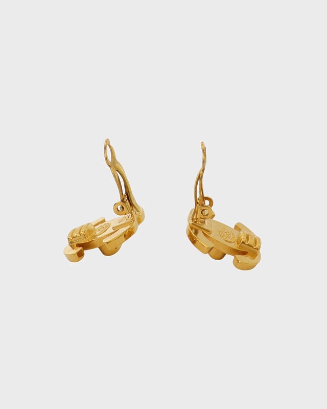 CHANEL COCOターンロックイヤリング | Hedy
