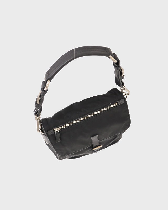 PRADA 三角ロゴ金具ナイロンワンショルダーバッグ | Hedy