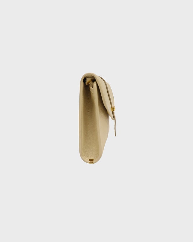 YSL ロゴ金具レザーショルダーバッグ | Hedy