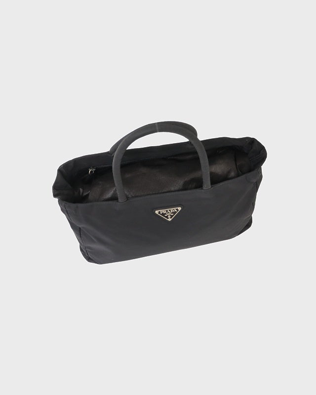 PRADA 三角ロゴ金具ナイロンハンドバッグ | Hedy