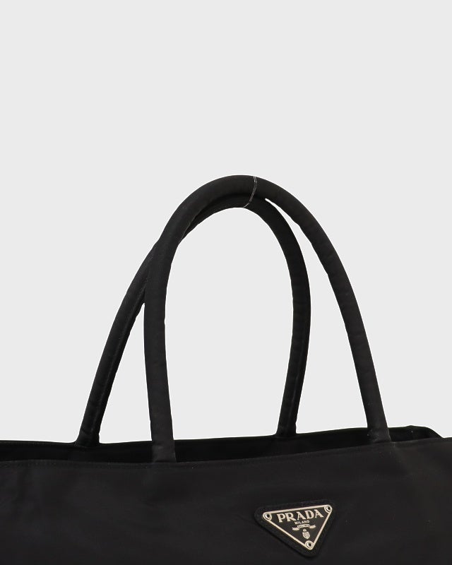 PRADA 三角ロゴ金具ナイロンハンドバッグ | Hedy