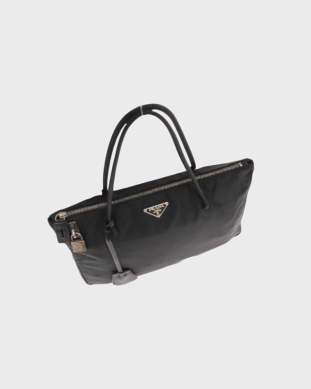 PRADA ブラック ナイロン トートバッグ ハンドバッグ 三角ロゴ PRADA 三角ロゴナイロントートバッグ | Hedy