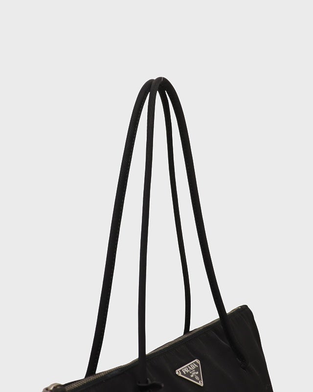 PRADA 三角ロゴナイロントートバッグ | Hedy