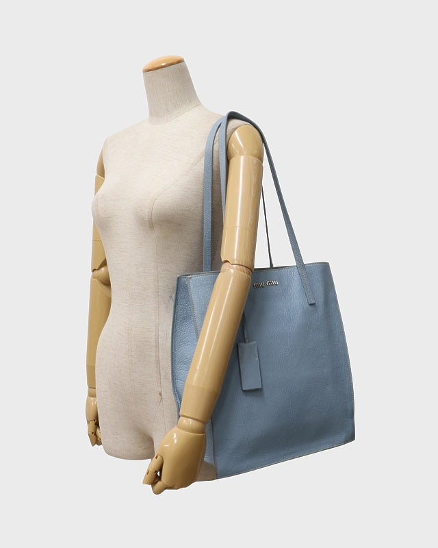 miu miu ロゴレザーショルダーバッグ | Hedy