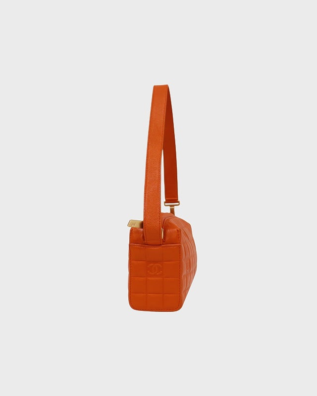 CHANEL チョコバーラムスキンワンショルダーバッグ | Hedy