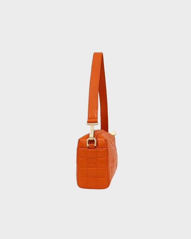 CHANEL チョコバーラムスキンワンショルダーバッグ | Hedy