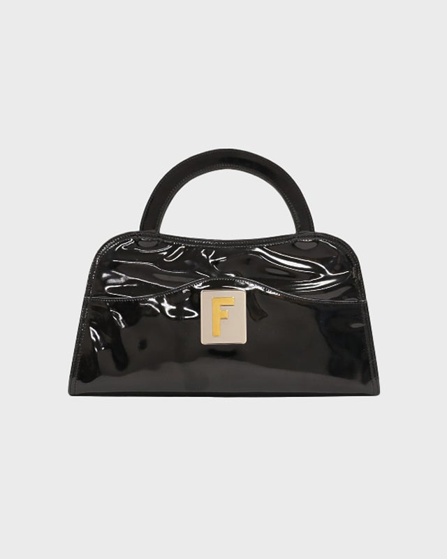 FENDI ロゴ金具パテントレザーハンドバッグ | Hedy