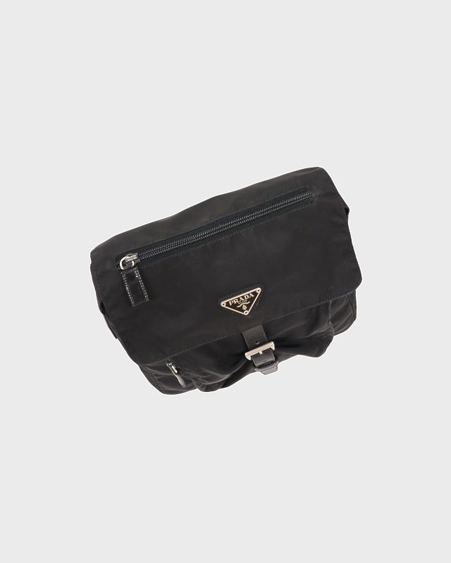 PRADA 三角ロゴ金具ナイロンショルダーバッグ | Hedy