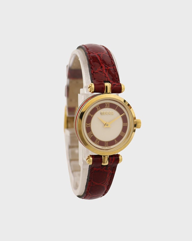 GUCCI シェリーラインラウンドベゼルウォッチ | Hedy