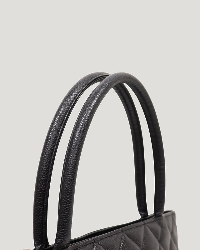 CHANEL キャビアスキン復刻トートバッグ | Hedy