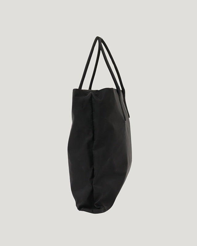 PRADA 三角ロゴ金具ナイロンハンドバッグ | Hedy
