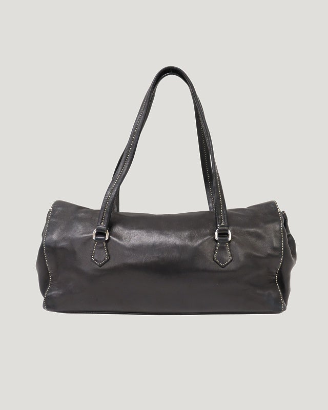 PRADA 三角ロゴ金具レザーハンドバッグ | Hedy