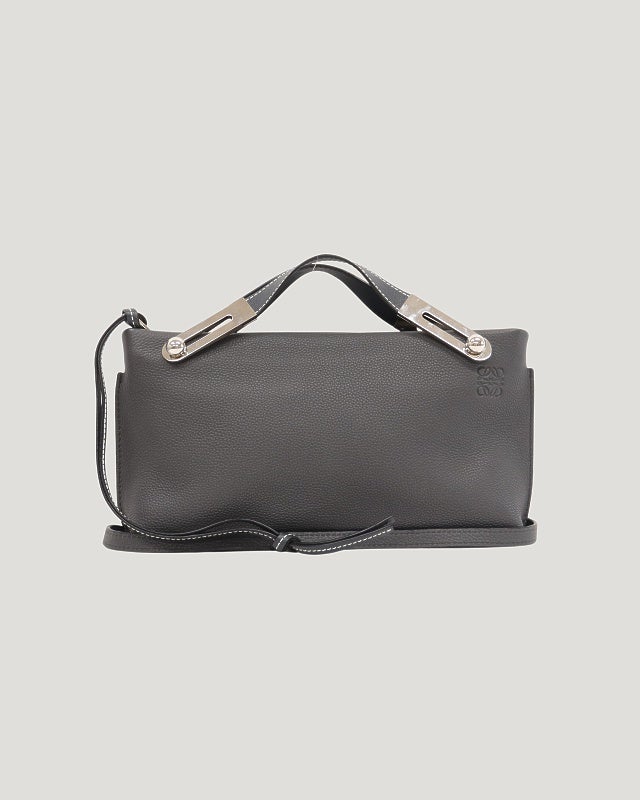 LOEWE（ロエベ）バッグ | 【公式】ヴィンテージショップHedy