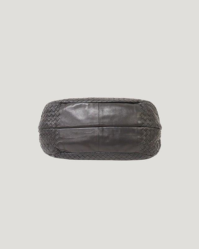 BOTTEGA VENETA イントレチャート カンパーナ ショルダーバッグ BOTTEGA VENETA イントレチャートカンパーナハンドバッグ | Hedy