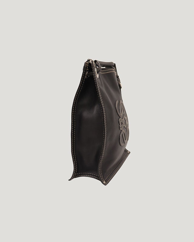 LOEWE アナグラム ショルダーバッグ ブラック LOEWE アナグラムレザーショルダーバッグ | Hedy