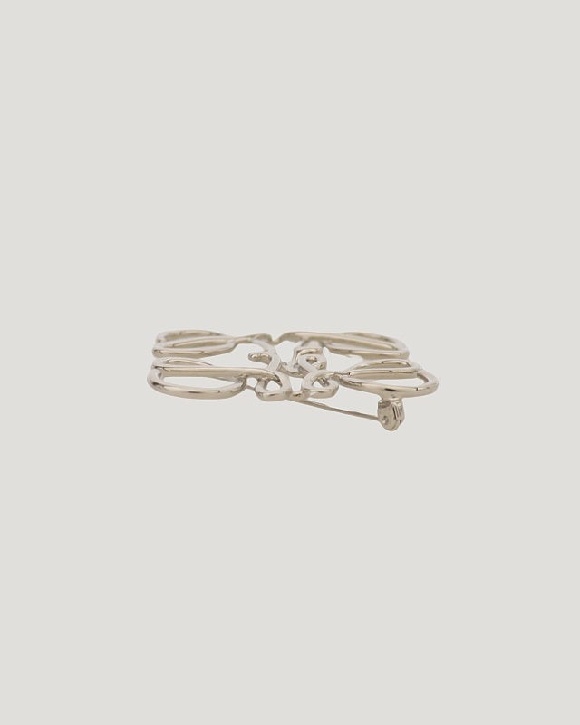 LOEWE アナグラムブローチ | Hedy