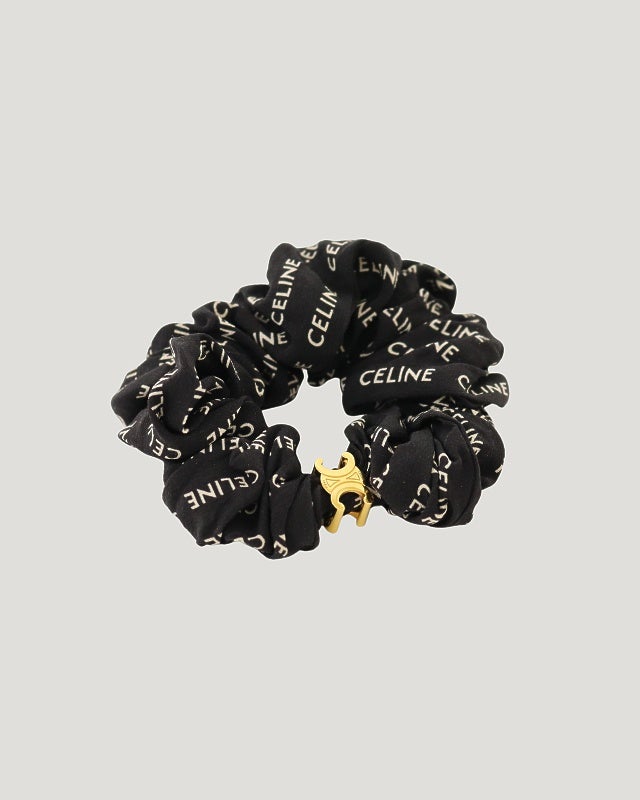 未使用　伊勢丹新宿店購入　正規品　CELINE セリーヌ　トリオンフ　シュシュ CELINE トリオンフシュシュ | Hedy