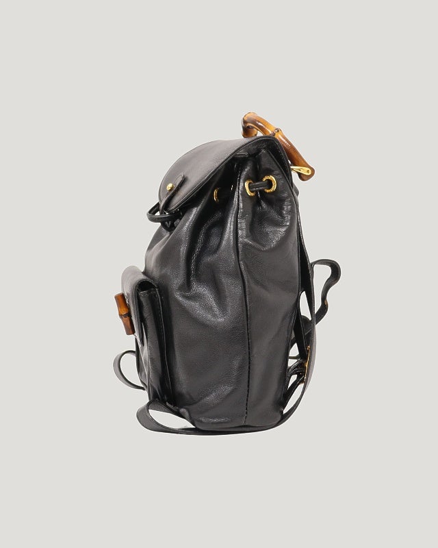 GUCCI 黒レザー バンブーハンドル リュック GUCCI バンブーレザーリュックサック | Hedy