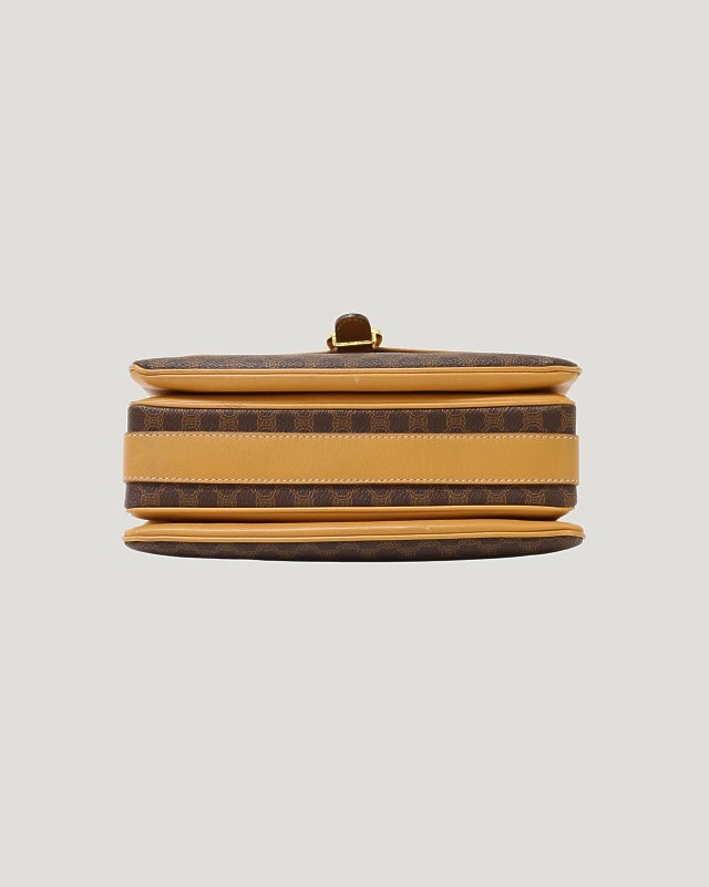 CELINE マカダム柄ロゴ金具ショルダーバッグ | Hedy