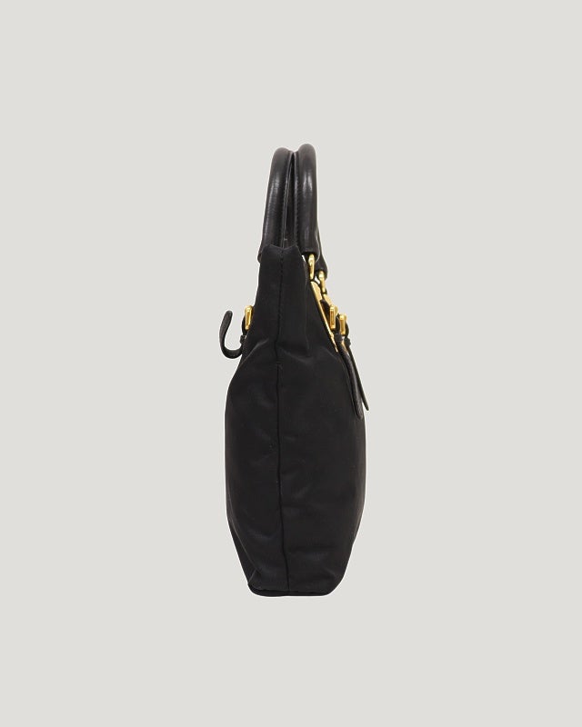 PRADA 三角ロゴ金具ナイロンレザーハンドバッグ | Hedy