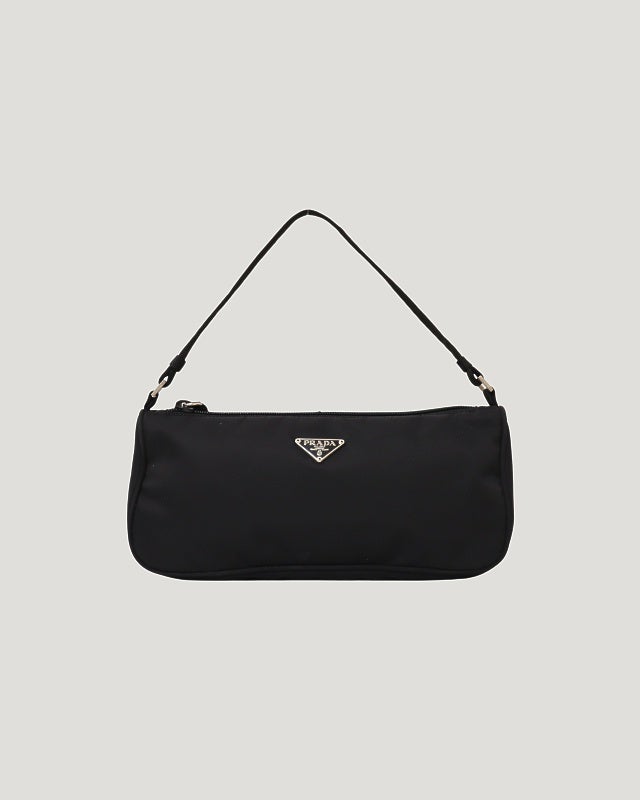 PRADA 三角ロゴ金具ナイロンワンショルダーバッグ | Hedy