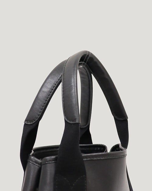 BALENCIAGA ネイビーカバス XS | Hedy