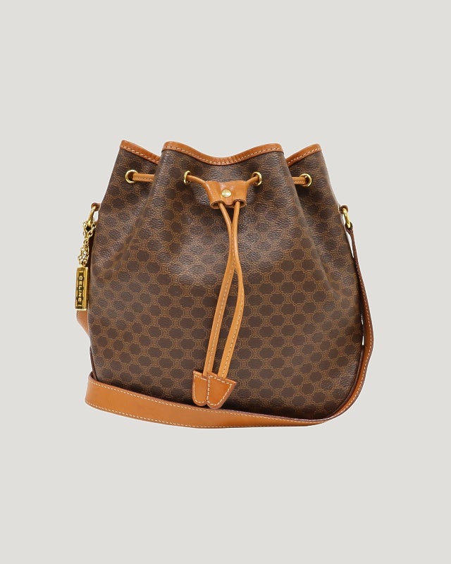 CELINE マカダム柄 巾着 ショルダーバッグ CELINE マカダム柄巾着ショルダーバッグ | Hedy